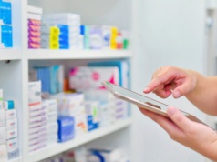 Pilny komunikat GIF. Popularny lek przeciwbólowy wycofany, aż 18 serii z wadą jakościową