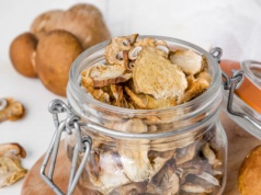 Jakie suszone grzyby na pierogi lub uszka? Te dwa gatunki są najlepsze