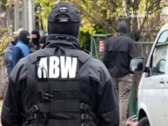 Funkcjonariusze ABW zatrzymali studenta, który planował zamach terrorystyczny na jarmark świąteczny!