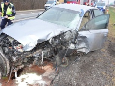 Styrzyniec: Nietrzeźwy kierowca spowodował zderzenie z ciężarówką na DK2