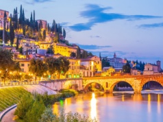 Włoskie miasto miłości wprowadza opłatę dla zwiedzających. "Hańba" - grzmią kupcy i turyści