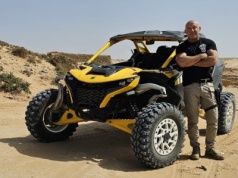 Znany architekt zdradził, co trzyma w garażu. "Nie mogę się doczekać, aż wrócą ciepłe dni"