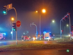 Zdarzenie drogowe na skrzyżowaniu przy dworcu. Skoczów stanął w korku