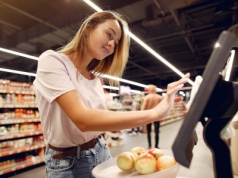 Zarobki w Lidlu, Aldi i Kauflandzie w 2026 r. Są oficjalne dane z marketów