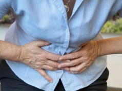 Silny głód nawet po posiłku to objaw. Przyczyną duże niedobory