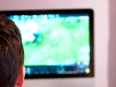 Nikt ich nie lubi na TV, wszyscy wpychają. Teraz robi to Instagram