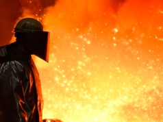 Polskie hutnictwo zbliża się do ściany. Rynek zalany stalą z zagranicy