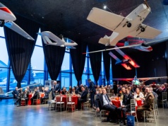 Małopolska Świąteczna Gala Lotnicza wróciła do Krakowa po pięciu latach przerwy (ZDJĘCIA)