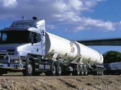 Polska chce dopuścić ruch superdługich ciężarówek. Dobrze zaplanuj manewr wyprzedzania