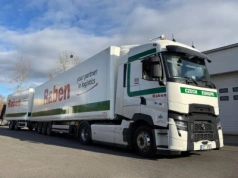 Trzy ciągniki Renault T520 pod 25-metrowe zestawy Rabena – nowa flota w Czechach