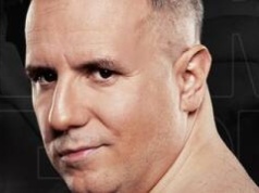 Z dolnośląskiego sejmiku do Fame MMA. Radny wojewódzki będzie walczył w klatce