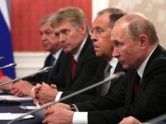 USA zagroziły sankcjami, jeśli Putin odrzuci plan pokojowy. Jest reakcja Kremla