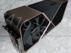 Chińscy kolekcjonerzy mają wszystko. Tajna karta NVIDII na zdjęciach