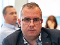 Znany polityk wkracza do Fame MMA. To ogłoszenie wywołało burzę!