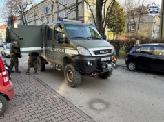 Podejrzenie niewybuchu w budynku mieszkalnym. Ewakuowano mieszkańców