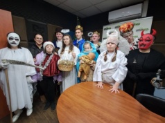 Kolędnicy ze Szkoły Specjalnej odwiedzili Radio ZW