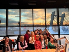 Blisko 8 tysięcy złotych zasili konto radiowej akcji Gwiazdki Moc po środowych licytacjach