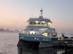 Zaprojektowany i zbudowany w Polsce. Nowy katamaran do prac pomiarowych trafił do Instytutu Meteorologii i Gospodarki Wodnej