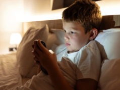 Wielka Brytania chce wprowadzenia kontroli nad zdjęciami, które wyświetlasz i wysyłasz