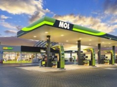 Pięć umów jednego dnia. Mol rozwija sieć franczyzową