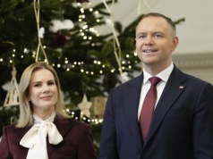 Prezydent liderem rankingu zaufania. Tuskowi nie ufa niemal połowa Polaków