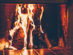 Czy twój kominek spełnia normy? W 2026 r. zaczynają się kontrole