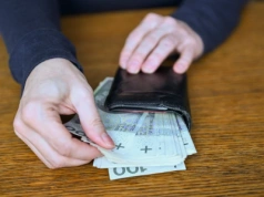 Ważna zmiana dla portfeli Polaków. Nowe dane GUS potwierdzają trend