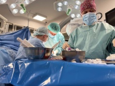 Przełomowy zabieg w wojskowym szpitalu (Galeria)