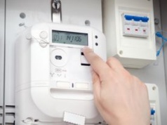 Spadają, ale rosną. Czego nie rozumiecie? Takie będą rachunki za prąd