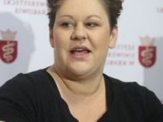 "Paraliżujący strach". Matka pięcioraczków pokazała pismo od komornika