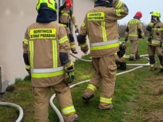 Ogień w domu w Szwarszowicach. Paliła się piwnica