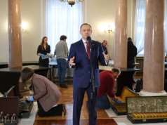 To nie Nawrocki zdecydował o przeniesieniu Okrągłego Stołu. Najnowsze ustalenia