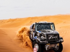 Goodyear wzmacnia współpracę z zespołem De Rooy przed Rajdem Dakar 2026