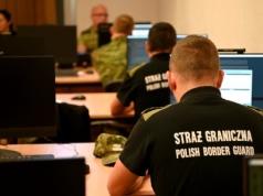 Ponad 150 osób zatruło się w ośrodku straży granicznej. Brak odpowiedzi na najważniejsze pytanie