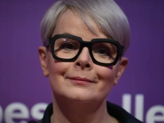 Dziennikarka zamknęła prochy w pierścionku. "Już zawsze będziemy razem"