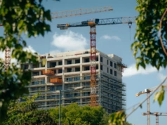 Firmy budowlane z Podlasia na niemieckim rynku. Jak uniknąć potrącenia 15% z faktury?