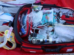 Wypadek na Radzikowskiego. Śmigłowiec LPR lądował na jezdni