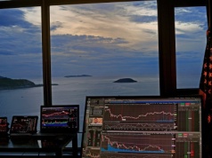 Ekspert znający świetnie kryptowaluty ostrzega – nadchodzi niebezpieczeństwo finansowe z USA