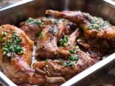 Rocznie zjadamy tylko pół kilograma. Nie obciąża żołądka jest naszpikowane białkiem