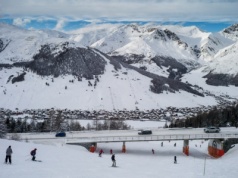 Tu pojeździsz na nartach zupełnie za darmo. Świetne trasy i gwarancja pogody