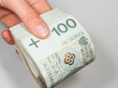 Jeden wniosek i emerytura wyższa o kilkaset złotych. Formularz ZUS już dostępny