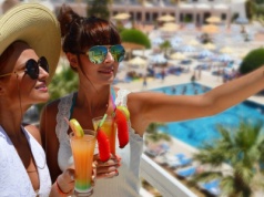 Nie do Szczyrku i Rabki, tylko do Hurghady i na Maltę. W tym roku na ferie Polacy wybierają palmy zamiast zimowiska