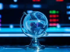 BoJ podnosi stopy do 0,75% i uspokaja rynki. BoE tnie koszt pieniądza po ciasnym głosowaniu