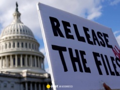 Afera Jeffreya Epsteina. Ze strony departamentu  sprawiedliwości zniknęło kilkanaście plików