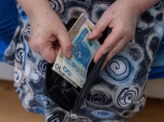 Emerytury: tylko 12 proc. Polaków inwestuje regularnie, a jedynie 12 proc. chciałoby zacząć