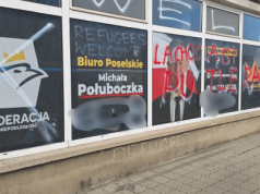 Zniszczone biuro poselskie posła z Podkarpacia. “Wandalizm nie zmieni naszych poglądów”