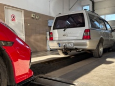 Pojechał na przegląd. Zamiast wbić pieczątkę diagnosta zatrzymał dowód