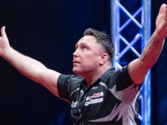 Sensacja na MŚ! Legenda rozgromiona, nie zagra z Polakiem