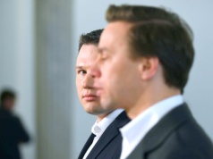 Notatnik polityczny. Jak Konfederacja pod presją nie wytrzymała ciśnienia