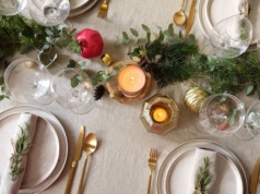 Świąteczny stół, który zachwyca. 5 inspiracji na wyjątkową aranżację